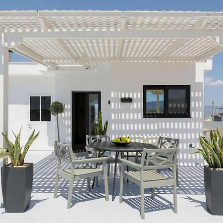 Acropol Studio Loft With Amazing View & Terrace Atény Pokoj fotografie